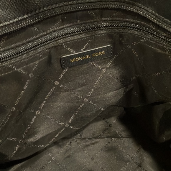 Michael Kors Tote Bag - Picture 8 of 10